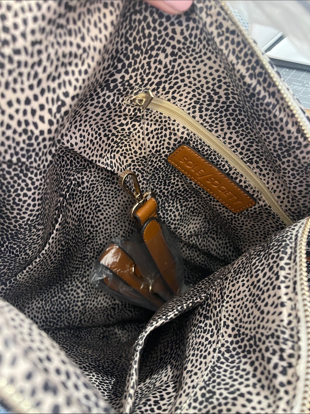 Sole Society Black & Cream Woven Weekender with Tan Trim - Picture 4 of 7